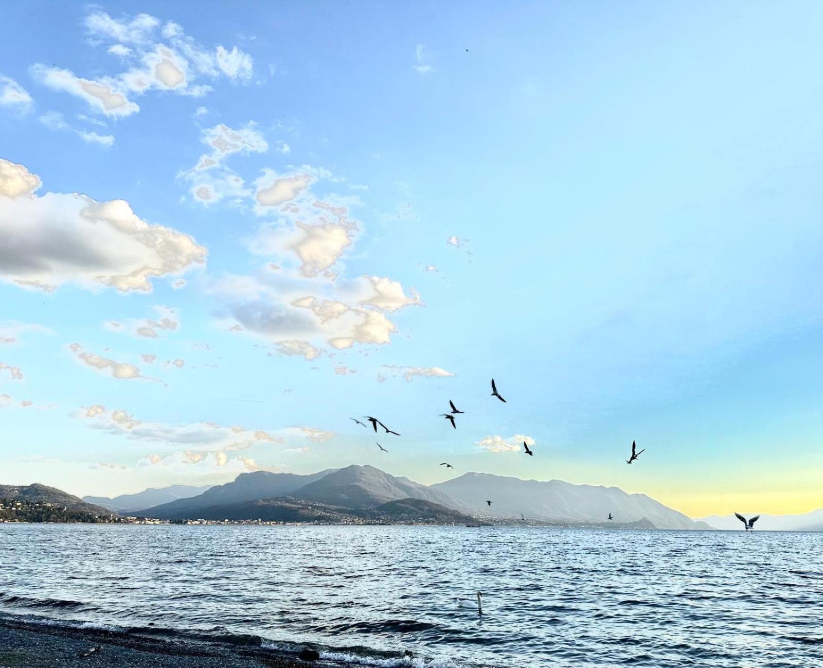 Casa Del Borgo "Aria & Acqua" Sul Lago Maggiore Maccagno Buitenkant foto
