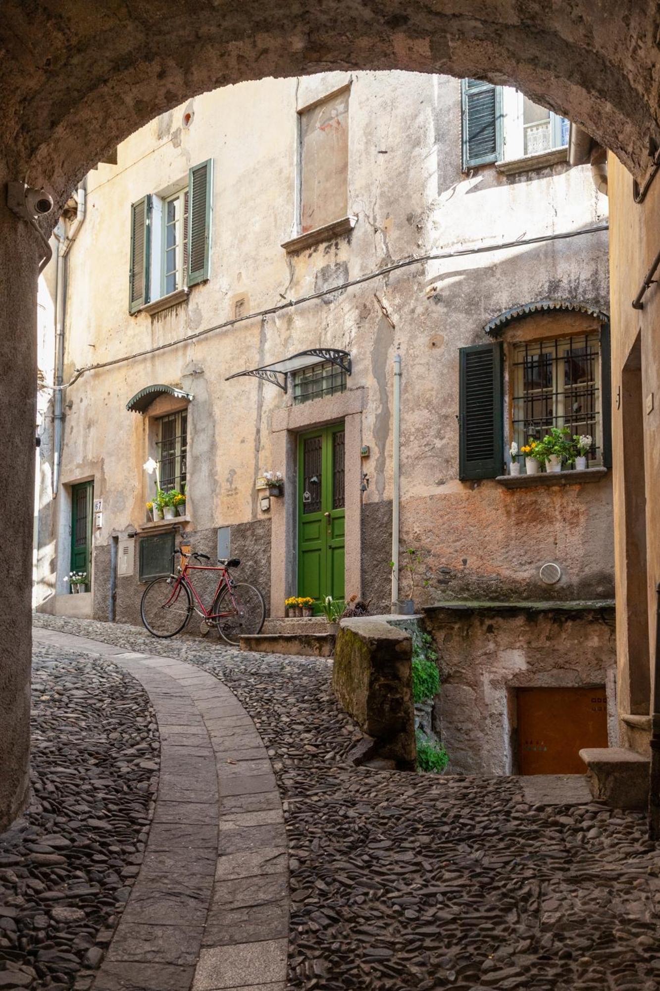 Casa Del Borgo "Aria & Acqua" Sul Lago Maggiore Maccagno Buitenkant foto