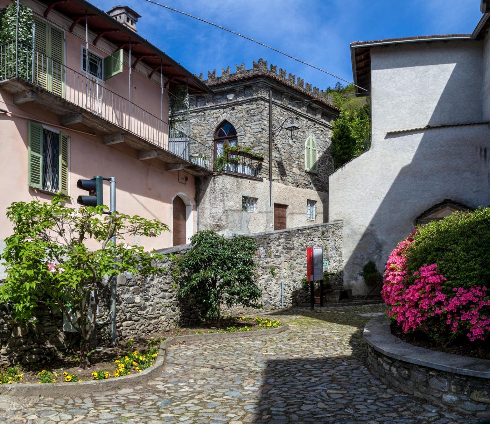 Casa Del Borgo "Aria & Acqua" Sul Lago Maggiore Maccagno Buitenkant foto